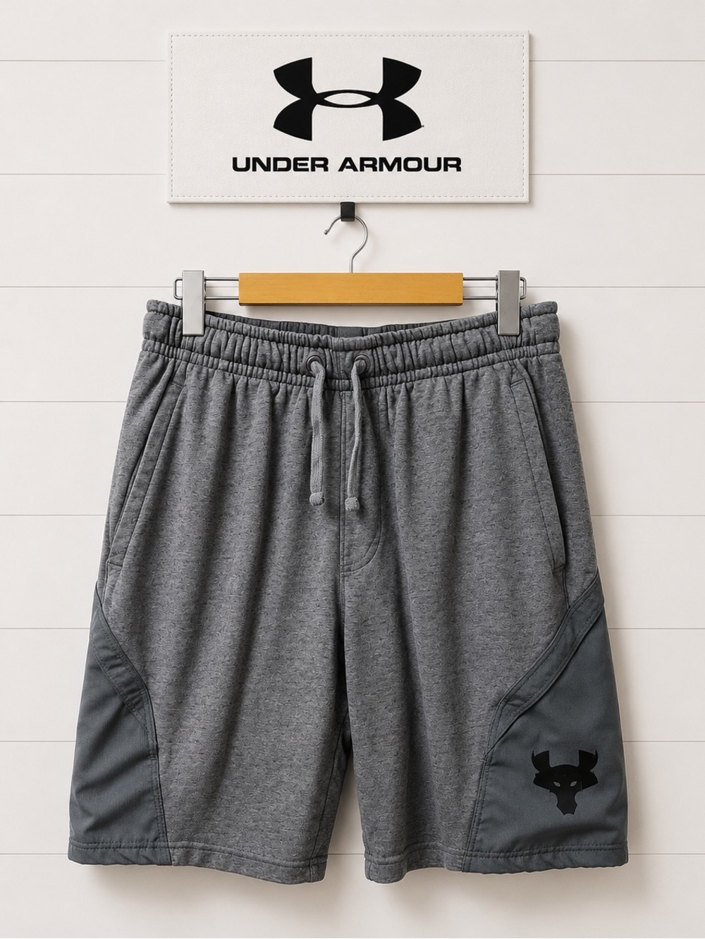 UNDER ARMOUR Grey Athletic Shorts – Men’s M